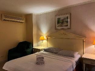 Affordable Suite at Oxford Suites S6Q07 Apartment in Makati