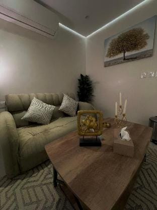 استيديو مع جلسة خارجة بدخول ذكي Vacation rental in Riyadh