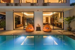 Jiwatrisna 6 BR Private Pool Villa Y010A Villa in North Kuta