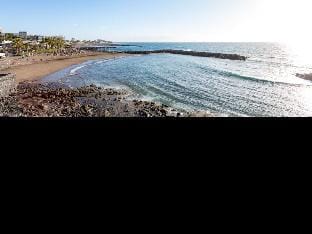 Beautiful Apartment Front of sea, Wifi free. Apartment in Costa Adeje