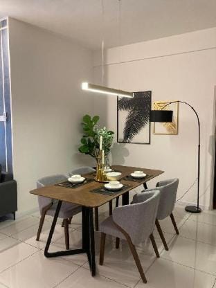 LUXURY STAYCATION FOR FAMILIES  Apartment in Subang Jaya