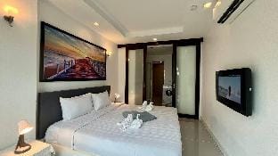 632 - Large 1 Bedroom1bathroom 1 Km Walking To Patong Beach Apartment in Patong