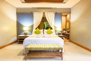 Magnolia 1 BR Private Pool Villa AN38A Villa in North Kuta