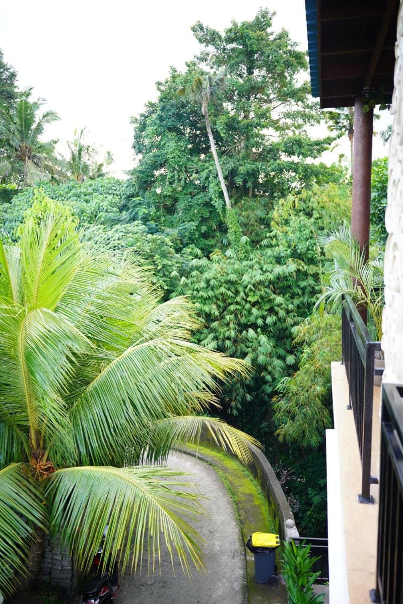 Central house  Vacation rental in Ubud