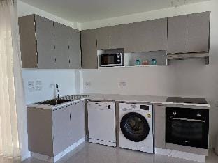So Good Poolvilla Grand  Apartment in Prachuap Khiri Khan, Thailand