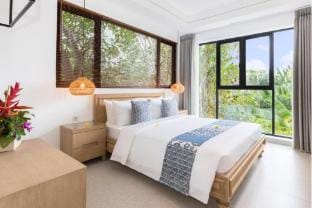 Allamanda 6 BR Private Pool Villa REV01 Villa in North Kuta