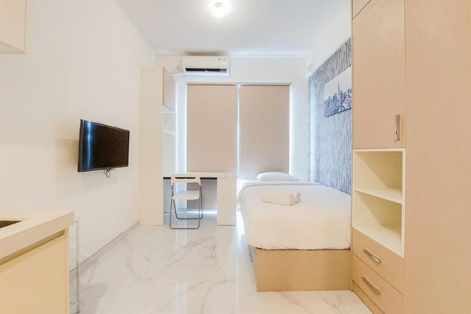 Good Studio Sky House BSD Apartment By Travelio Apartment in West Java
