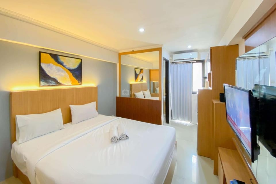 Cozy Living Studio at Kebagusan City Apartment By Travelio Apartment in South Jakarta City