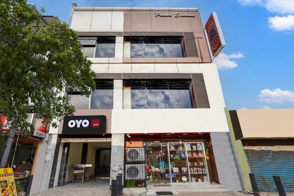 Hotel O Elite Inn near Loyola College Hotel in Chennai