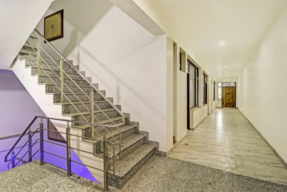 Goroomgo Nandan Residency Bhubaneswar Hotel in Bhubaneswar