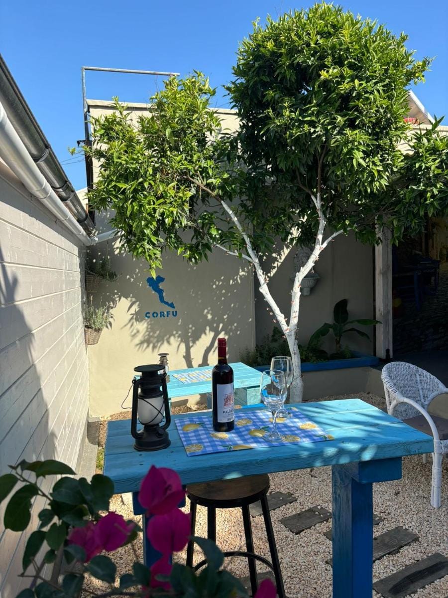 Via Polonia - Boutique Studios Corfu Bed and Breakfast in Corfu, Greece