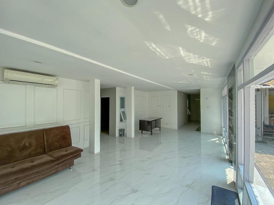 RedDoorz near Balai Kota Yogyakarta Timoho Hotel in Yogyakarta