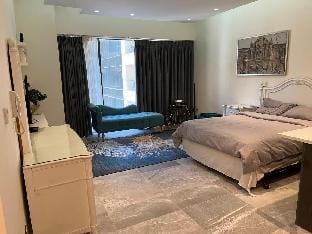 Luxury Dammac  tower Studio  Apartment in Africa