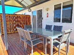 Te Taha Moana - By The Beach Vacation rental in Moonta Bay