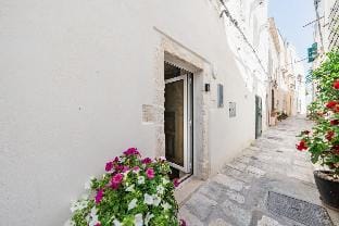 Donna Alfa Suite Apartment in Ostuni
