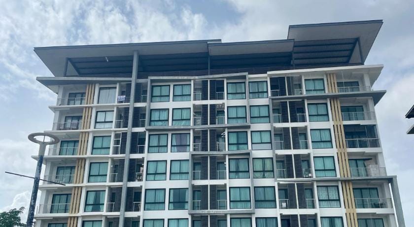 The High one condominium A Apartment in Chon Buri Changwat