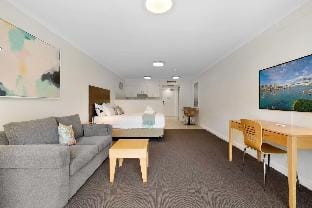 Marvelous  Manly Apartment in Manly