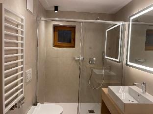 La Rösa, New, small, and functional Apartment in Trentino-South Tyrol