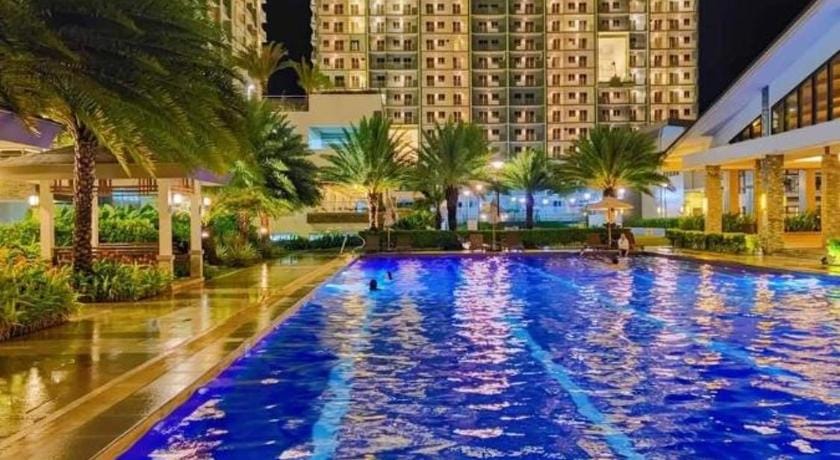 Verdon Parc 2 Bedroom w/ Big Balcony Apartment in Davao City