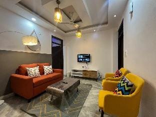 Noodle® | Airport | metro | Dwarka | 1bhk Apartment in New Delhi