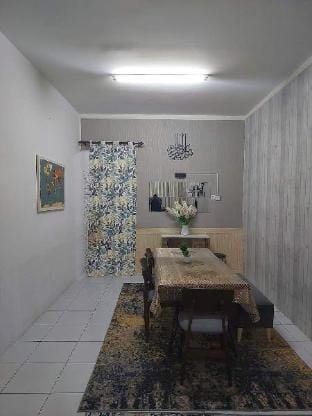 Afdaar Homestay | 3Rooms |3 Aircond |UNIFI 500MBPS Vacation rental in Terengganu, Malaysia