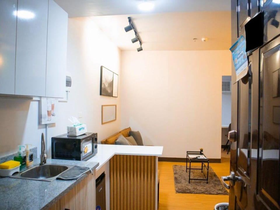 HJCRentals @ Urban Deca Homes Tisa Phase 2 Apartment in Cebu City