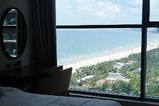 Two-Bedrooms Beachfront Apartment - Altara Suite Apartment in Da Nang