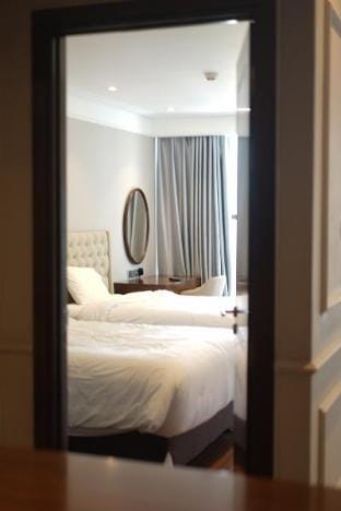Two-Bedrooms Beachfront Apartment - Altara Suite Apartment in Da Nang