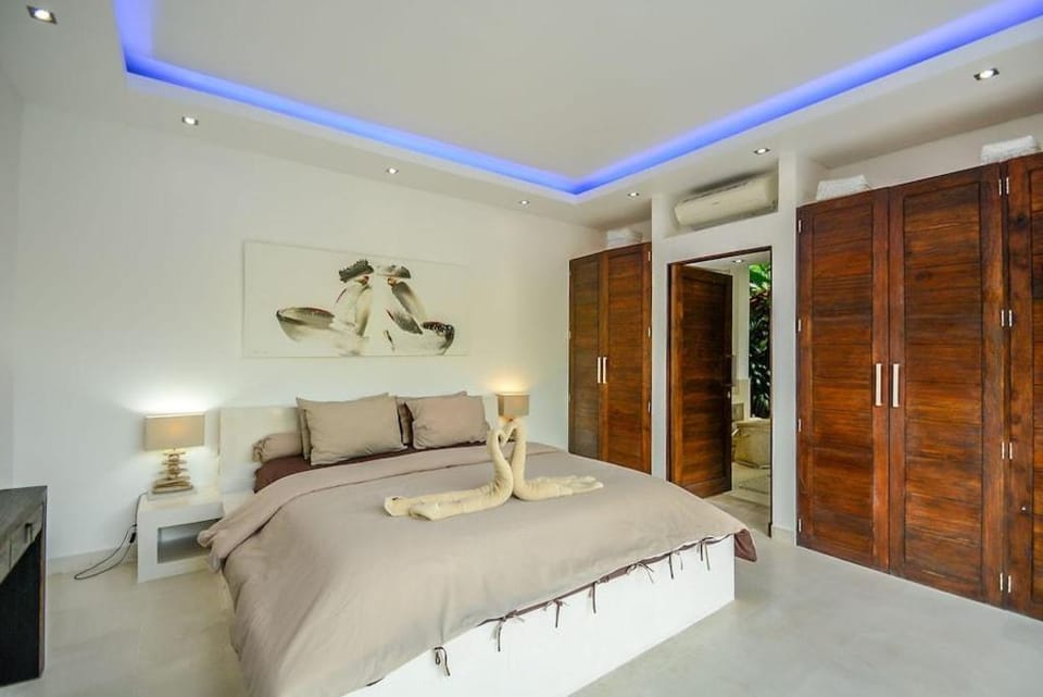 Villa Nala Canggu by Blacksand Villa in North Kuta