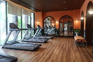 La Habana 635 Seaview for rent  Apartment in Nong Kae