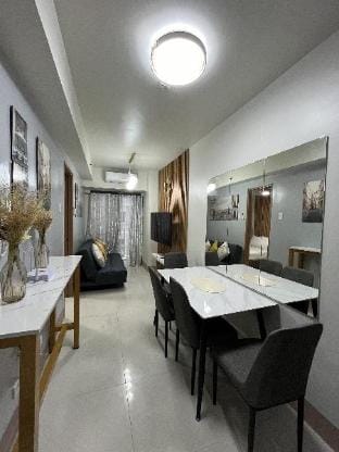 Shore 3 Residences - Unit 355 Tower 1 Apartment in Pasay
