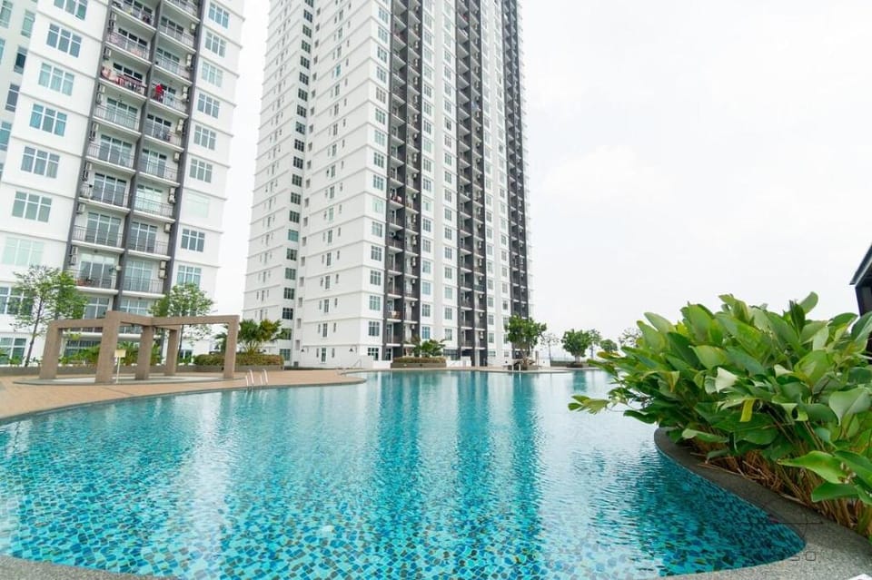 JB[Muji Style@3Bedroom with 8Pax]#100mbps Apartment in Johor Bahru