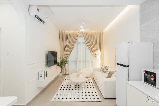 JB[Creamy house KSL 2 ] #6Pax #Austin #18th floor Apartment in Johor Bahru