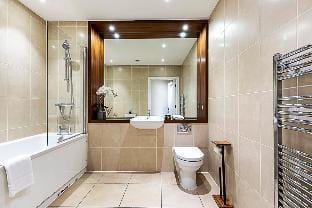 Vibrant London Canal Apartment Apartment in Wembley