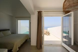 Exclusive pool with sea view H3 Villa in Imerovigli