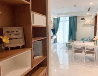 Vinhomes Central/Landmark 81/ Free Airport Pickup Apartment in Ho Chi Minh City