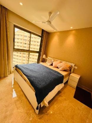 Smart Express Stay on the Go Apartment in Mumbai