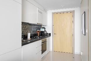 Silkhaus New High Floor Studio In Business Bay Vacation rental in Dubai