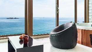 Goseong Azzuro Pension Bed and Breakfast in South Korea