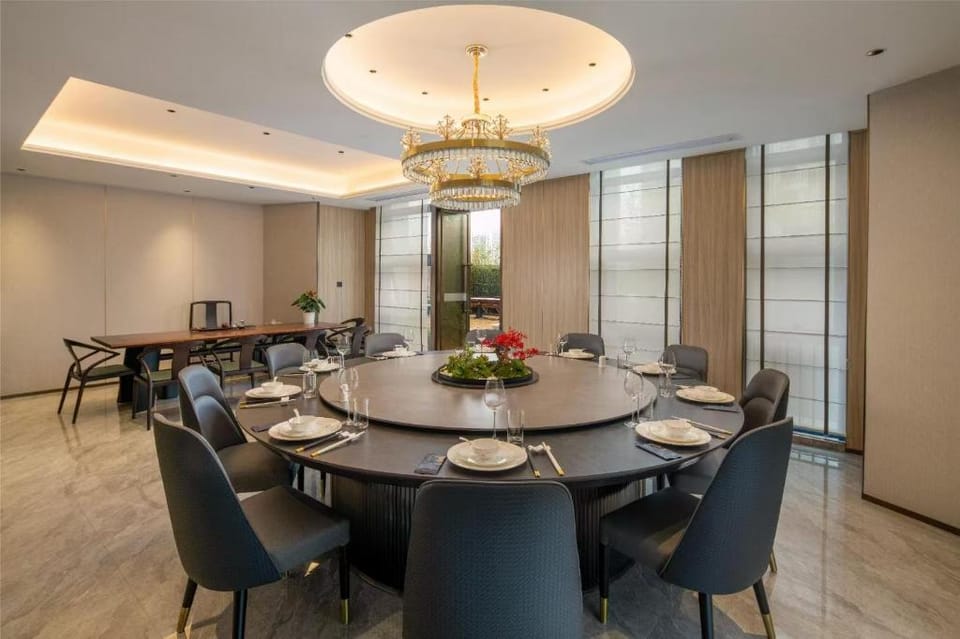 Shenzhen EDORER Hotel - Bao'an Gymnasium Hotel in Hong Kong