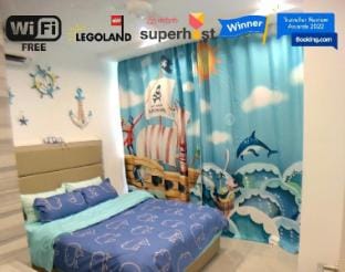 1-8 pax Puteri Harbour Lego, Superhero, Iskandar Vacation rental in Johor