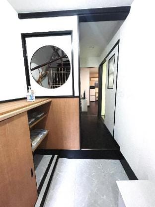 Shuxin Cloud House / Direct Access to Kansai Airport / One Stop to USJ Vacation rental in Osaka