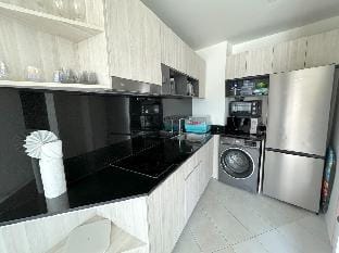 Stylish apartment with panoramic views Oceana C45 Apartment in Kamala