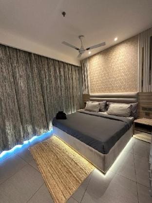Absolute house Apartment in Noida