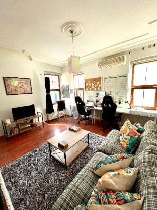 Redecorated Flat Responsive Office Apartment in Istanbul