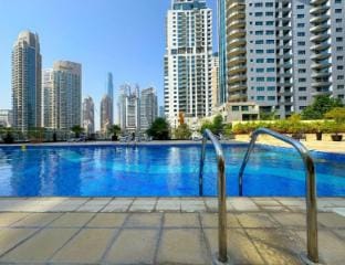 DreamLike Full Pool & Marina View Apartment Dubai Apartment in Dubai