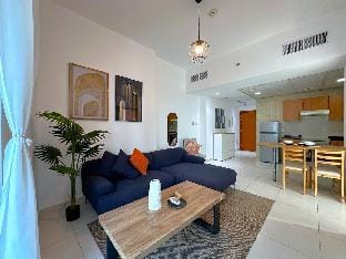 DreamLike Full Pool & Marina View Apartment Dubai Apartment in Dubai