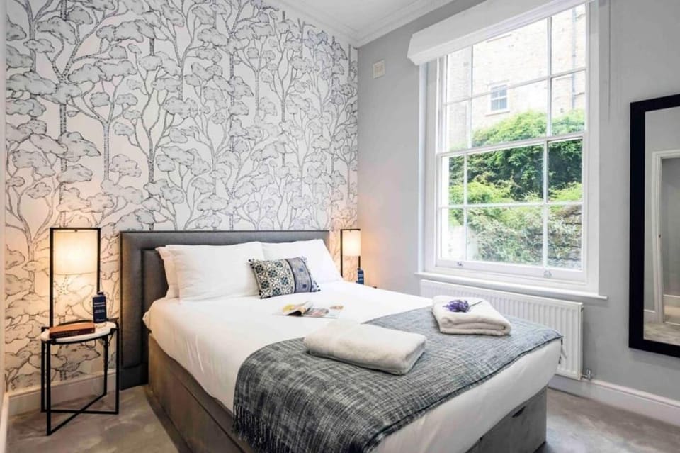 Bright and Modern Bayswater Apartment Apartment in City of Westminster