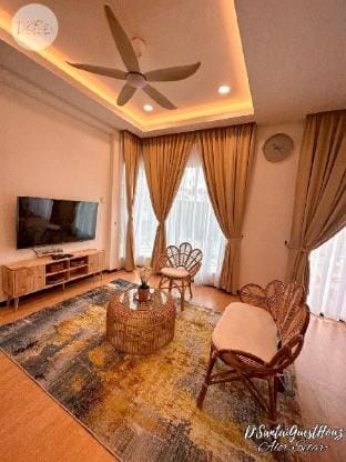 D'Santai GuestHouz with Luxurious Pool Vacation rental in Kedah