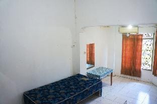 Dekat Mall Tentrem Khusus Wanita Apartment in Indonesia